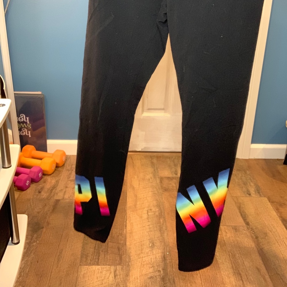 VS Pink Leggings
